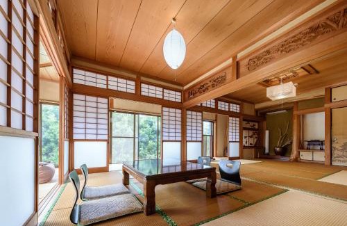 Tabira House | Discover 一棟貸し平戸よこた: Family-Friendly Retreat