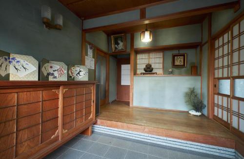 Shimosato House | Experience Showa Life at a Beachfront Traditional Home