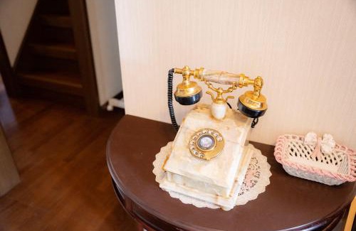 Suwa Apartment | Exclusive 1-Group Retreat at 岡村 弐番館 with Hot Tub