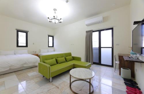 Xincheng House | Seaside Comfort at 七星潭118海景民宿 - 9/10 Guest Rated