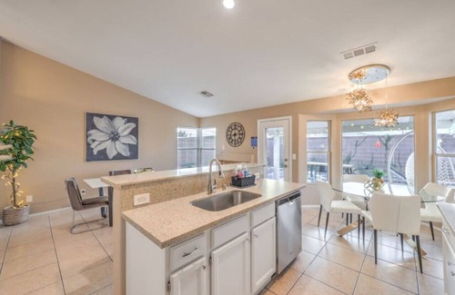 River Mountain House | Discover Sunset Swim: Modern Vegas Retreat with Pool & Spa!