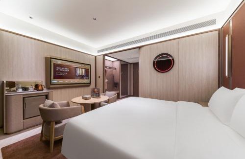 Pudong Hotel | 上海浦东机场核心区桔子水晶酒店