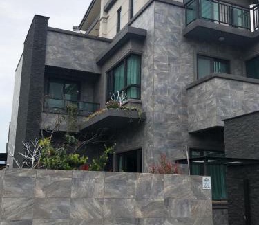 Sanxing House | Top-Rated 上雅居 with Breakfast & Family-Friendly Amenities