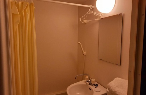 Taisho-ku House | Pet-Friendly Stay at 中山ビル with Family Amenities