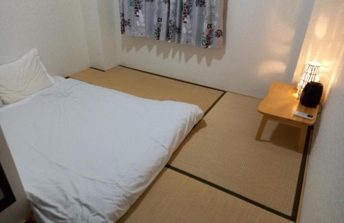 Taisho-ku House | Pet-Friendly Stay at 中山ビル with Family Amenities