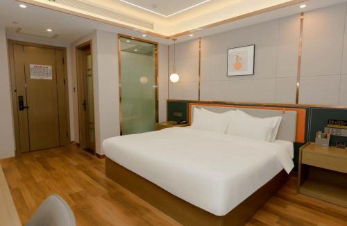 Urumqi City Centre Hotel | 乌鲁木齐机场德港万达万信至格酒店