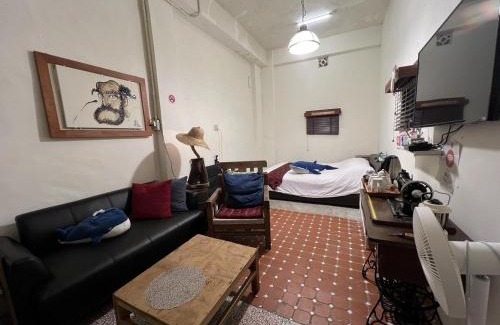 Ruifang House | Discover九份山嶼海: Family-Friendly Getaway with Breakfast