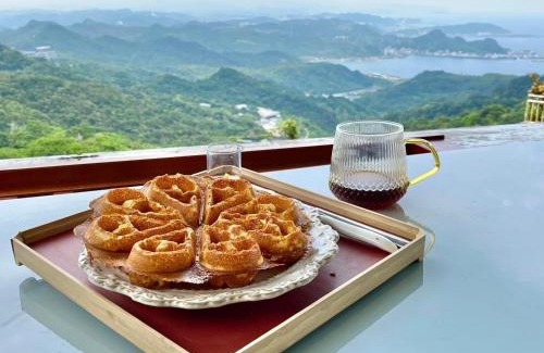 Ruifang House | Discover九份山嶼海: Family-Friendly Getaway with Breakfast