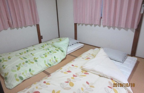 Yokosuka House | Unforgettable 二階座敷: Family-Friendly with Hot Tub