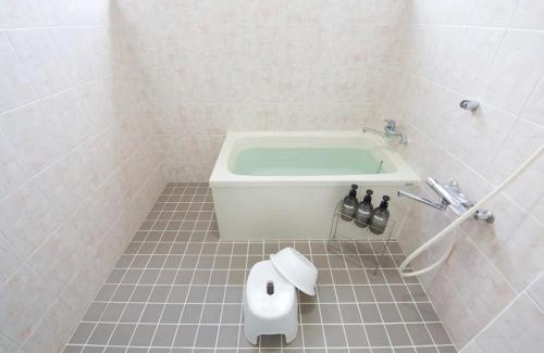 Makiminato Apartment | 交野住宅 2階