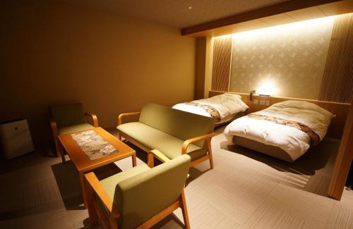 Kameoka Hotel | Relax at 京ごはんと露天風呂の宿 ゆのはな 月や Retreat