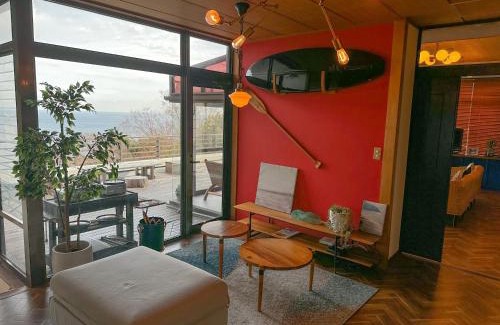 Okawa House | Family-Friendly Retreat at 伊豆ベース73 with Hot Tub