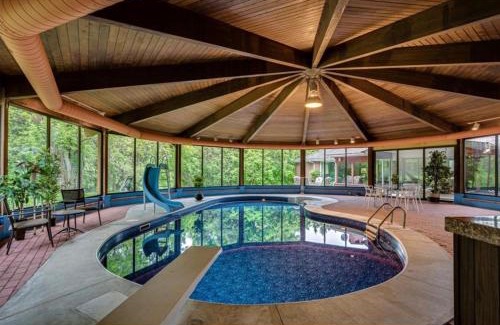 Hamilton House | Relaxing Getaway with Pool and Family-Friendly Amenities