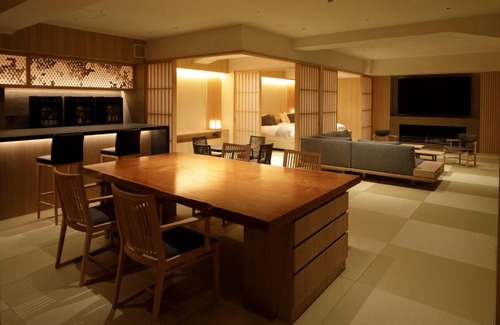 Aizuwakamatsu Hotel | Experience Tranquility at 会津東山温泉 鶴我東山総本山