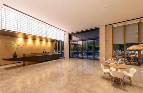 Shunde Hotel | Discover 佛山金美域林禧酒店: Family-Friendly 4-Star Stay