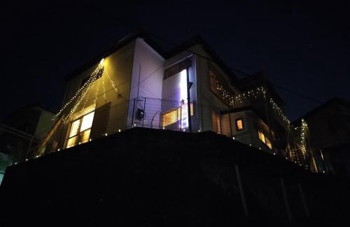 Manazuru House | 個室202セミダブル1台駅徒歩6分Atami Hakoneも近いゲストハウス真鶴