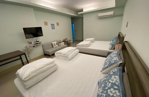 Hualien House | Discover 元氣滿屋民宿: Family-Friendly Retreat with Kitchen