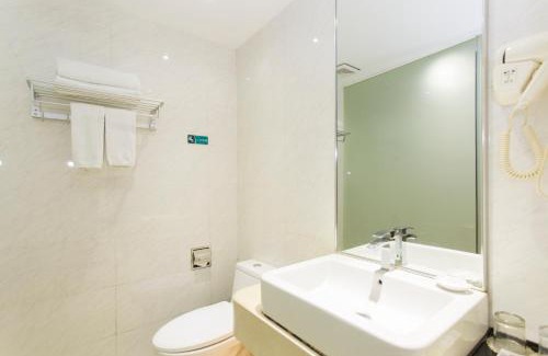 East Huanshi Road Hotel | Convenient Kaiserdom Hotel: Near Canton Tower & Breakfast