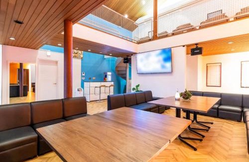 Katsuura House | Discover the Seaside Oasis at 勝浦最南端の岬パワースポット天