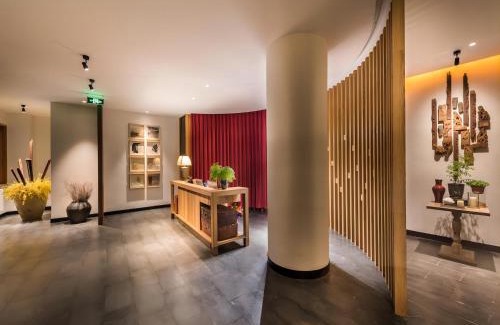 Downtown Beijing Hotel | 北京前门四合院漫心府
