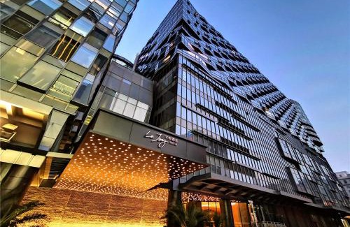 Xicheng Hotel | Experience Excellence at Le Joy Hotel - 5 Star Stay Awaits