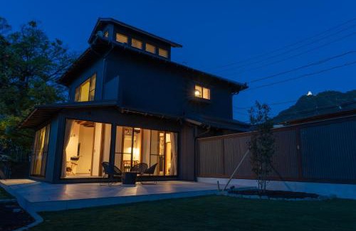 Gifu Villa | Exceptional Child-Friendly Retreat at 十八楼離れ 宿いとう