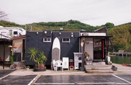Uwajima House | Family-Friendly Stay at 千代丸コンテナハウス - Rated 9/10