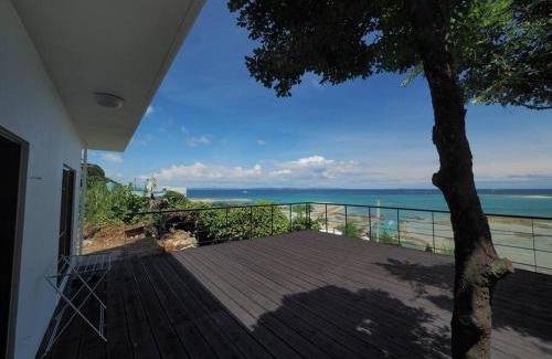 Azama Villa | Seaside Comfort at 南城サンライズ K’sハウス