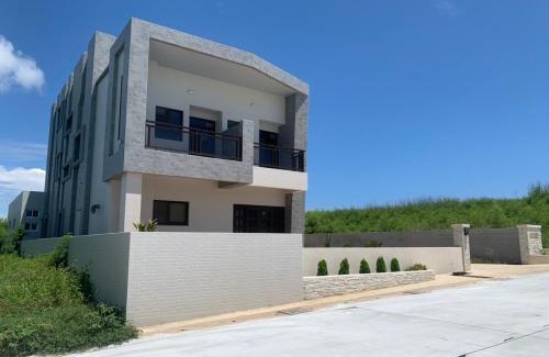 Qimei House | Top-Rated 南滬57民宿 with Oceanfront Views & Accessibility