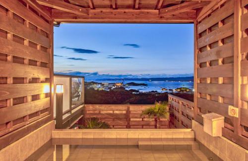 Shirahama Villa | Family-Friendly Retreat at 南紀白浜ビューポイント, Rated 9.1