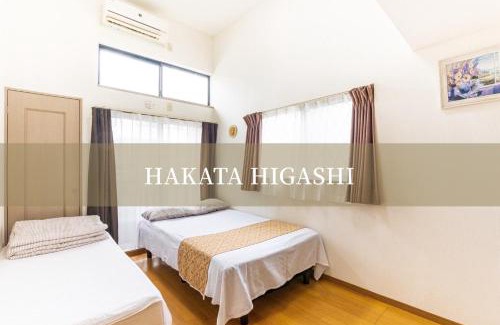 Hakata-ku Apartment | Modern Hakataekihigashi Apartment with Hot Tub & Parking