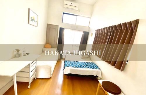 Hakata-ku Apartment | Modern Hakataekihigashi Apartment with Hot Tub & Parking