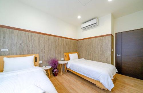 Wujie House | Discover Caspia: Guest Rated 9.7 with Family-Friendly Amenities