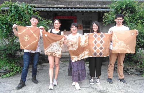 Dongshan House | Experience Artful Retreat at 古意生活藝術館茶齋休憩空間