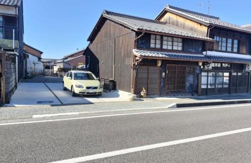 Mino Apartment | Embrace Tradition at 古民家クルンズ - Family-Friendly Stay