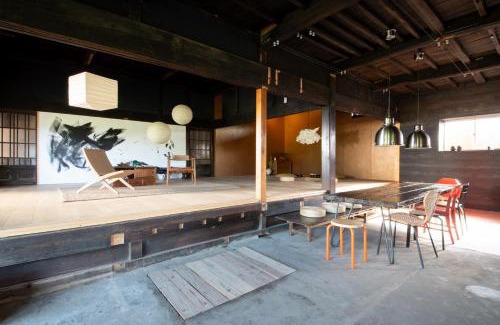 Fujimi House | Oceanfront Retreat at Kominka Stay Koroku - 8/10 Rated