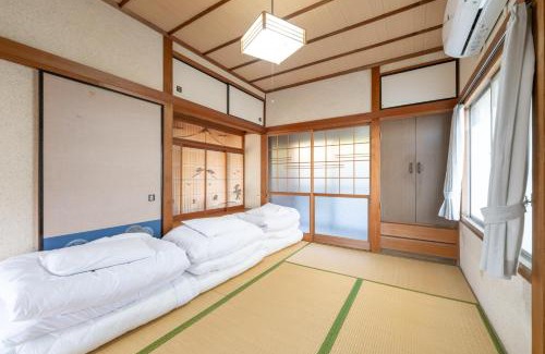 Kawatana-cho Apartment | Discover 古民家民泊ーよかよー: Pet & Child-Friendly Stay