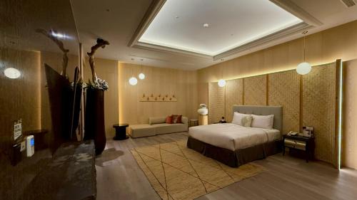 Zhongshan Hotel | Family-Friendly Mulan Motel Taipei: A 4-Star Experience