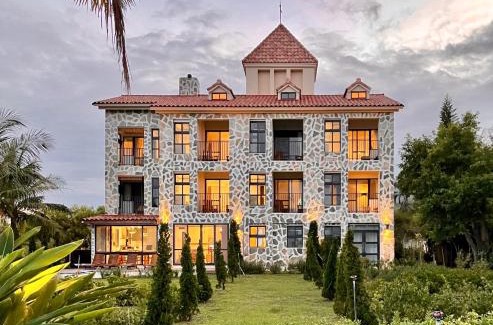 Chenggong House | Explore Elegance at 台東 奧麗雅安莊園 Chateau de olea