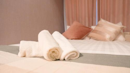 Naniwa Villa | Relax at 和御 汐美・沐美: Family-Friendly with Hot Tub