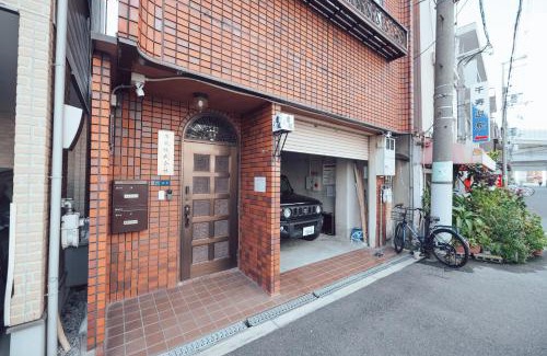 Higashisumiyoshi-ku Apartment | Budget-Friendly 唐風家 Near Subway with Family Amenities