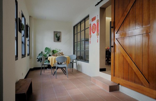 Jinhu House | Guest Rated: 9.6 at 喜苑民宿 with Breakfast & Child Care