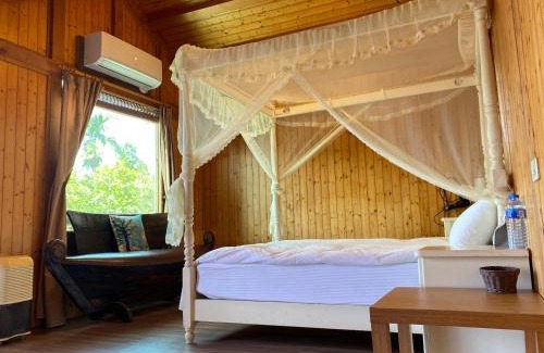 Wujie House | Discover 噶瑪蘭ㄟ古厝: Guest Rated 9/10, Pet-Friendly!