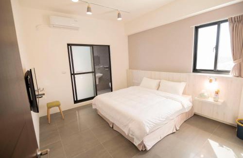 Magong House | Scenic Getaway at Memory In Water with Ocean View & Hot Tub