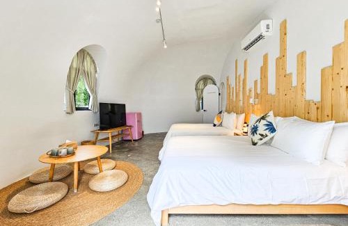 Shizi Other | Family-Friendly Retreat at Kenting Pebble Beach, 8.9/10
