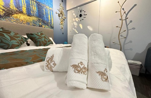 Renshou House | Relax in Comfort at 墾丁餘光小歇 小Villa with Pool