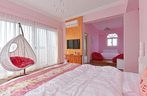 Baisha House | Discover Summer Bliss at The Clear Blue Land Hotel