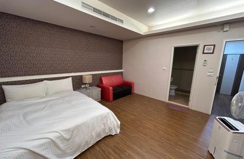 Xiaoliuqiu House | Oceanfront Retreat at 夢海民宿 with Stellar Review Score