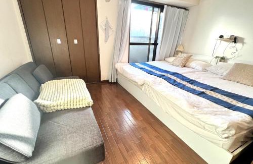 Naniwa Apartment | Convenient Namba Station Stay for Families near Subway