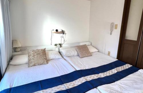Naniwa Apartment | Convenient Namba Station Stay for Families near Subway